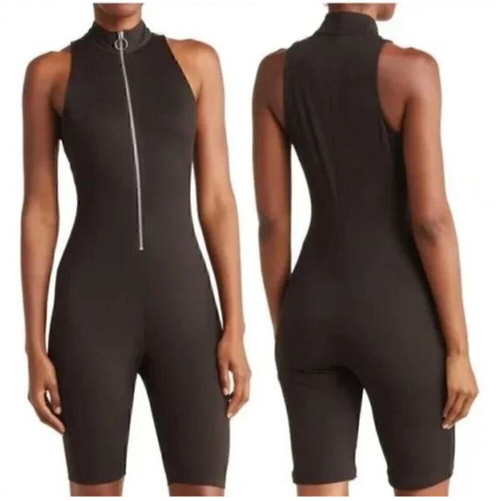 NICHOLAS Paola Onesie Ribbed Zip Up Romper size M